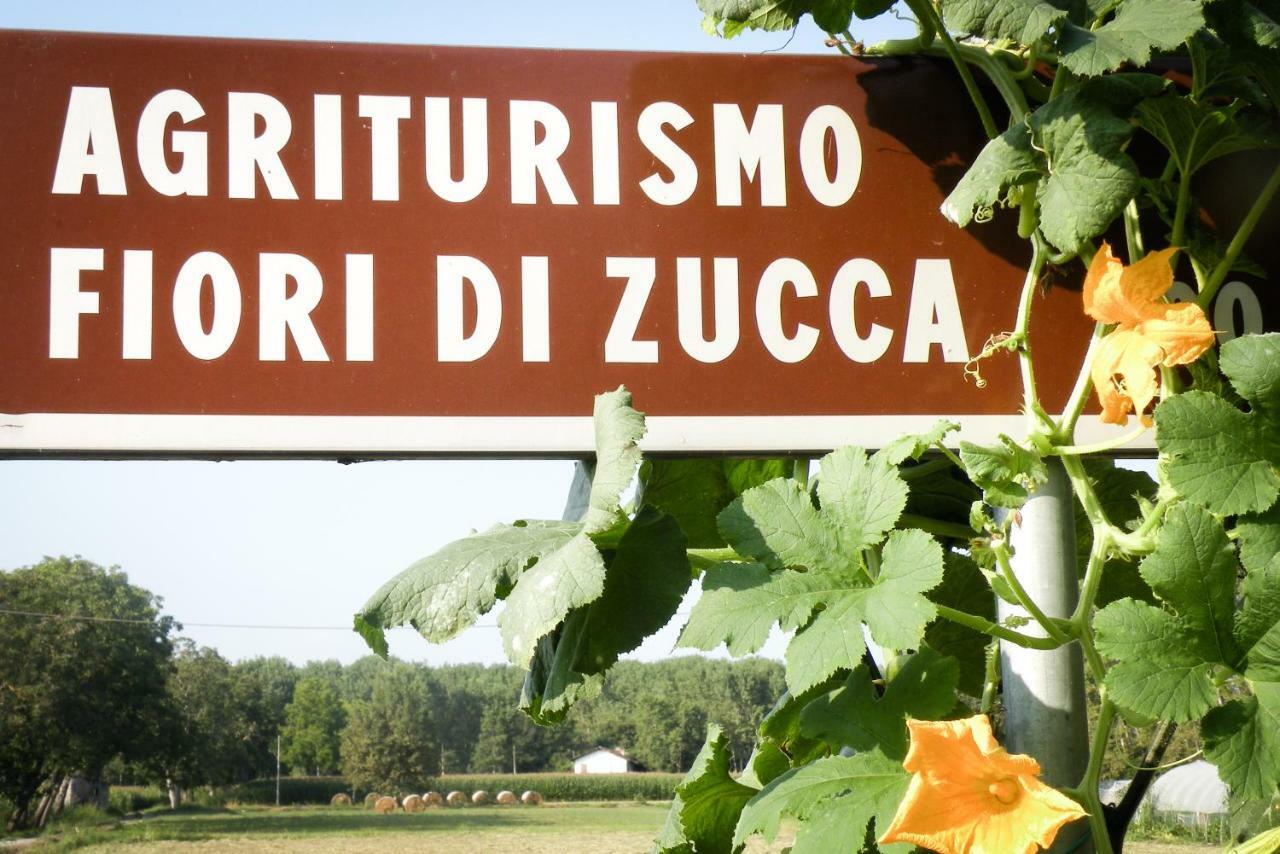 Agriturismo Fiori Di Zucca Fossano Extérieur photo